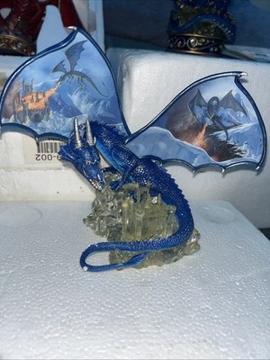 Limited Edition Icy Abyss sculpture from The Dragon s Realm Collection Mint Cond