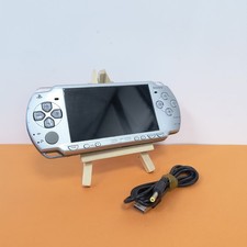 Console Sony Playstation PSP 2004 ARGENTO SILVER Con CAVO TESTATA OTTIMA