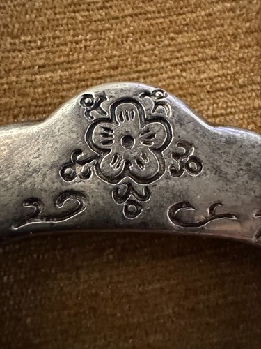 Old Silver Tone Floral Belt Buckle Ornate Scalloped Victorian Design - Picture 4 of 10