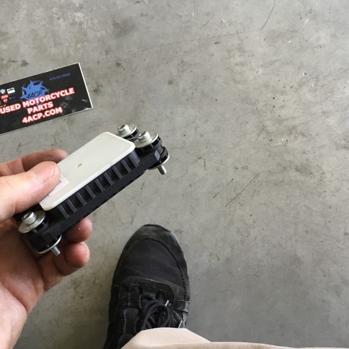 15-19 YAMAHA R1 R1S IMU INERTIA MEASUREMENT UNIT GYRO 2CR-8593A-00-00 - Picture 5 of 7