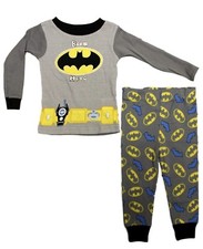 Batman  Born Hero  Infant Baby Toddler DC Comic Pajamas Pj  s Size 24 Months NWT