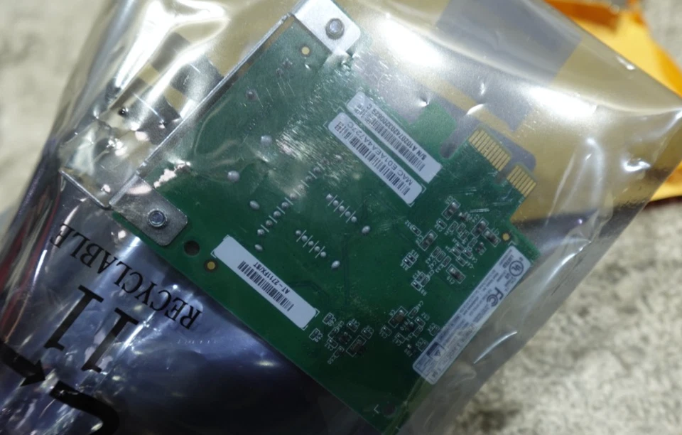 Allied Telesis AT-2711FX/ST-901 - TAA Compliant PCIe Fast Ethernet Fiber Adapter - Image 2 of 4