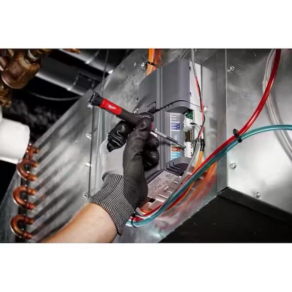 New Milwaukee Most Versatile 4-In-1 Precision Multi-Bit  ScrewDriver 48-22-2930 - Image 4 of 4