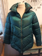 Choice moderne Steppjacke Winterjacke Gr.44 grün glänzend