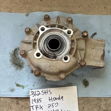 1985 Honda Trx 250 Rear Differential Gear Housing Assembly 312