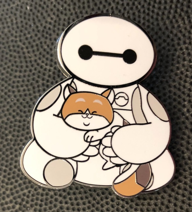 Disney pin Big Hero 6 Baymax Mochi cat Monogram MII BoxLunch Hot Topic Box Lunch