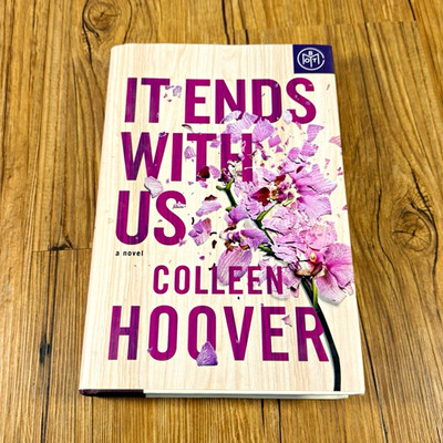 Colleen Hoover It Ends with Us Hardcover Atria Books