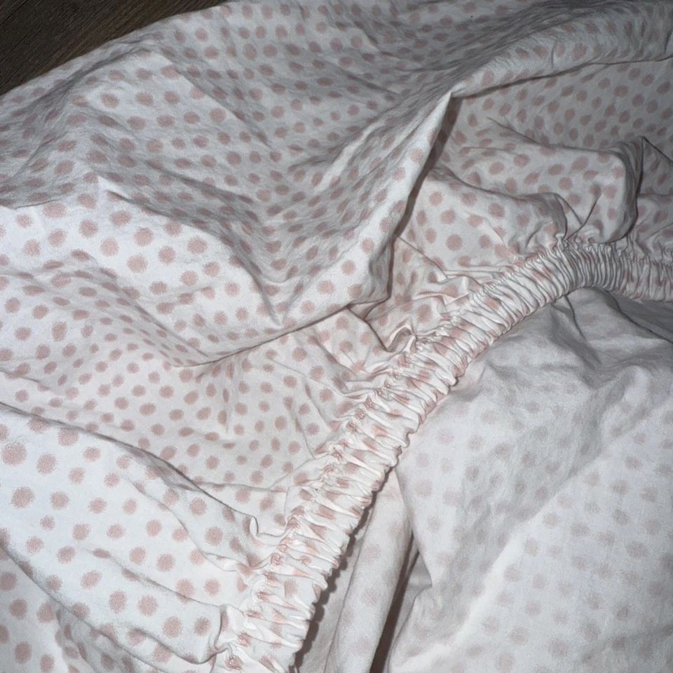2 Pottery Barn Kids Crib Toddler Fitted Sheet Pink Polka Dot Organic Cotton EUC - Image 4 of 4