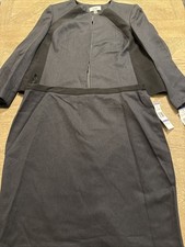NWT 200 Le Suit Lilac 2 Piece Suit Skirt Set, Lined, Jacket  Skirt 18