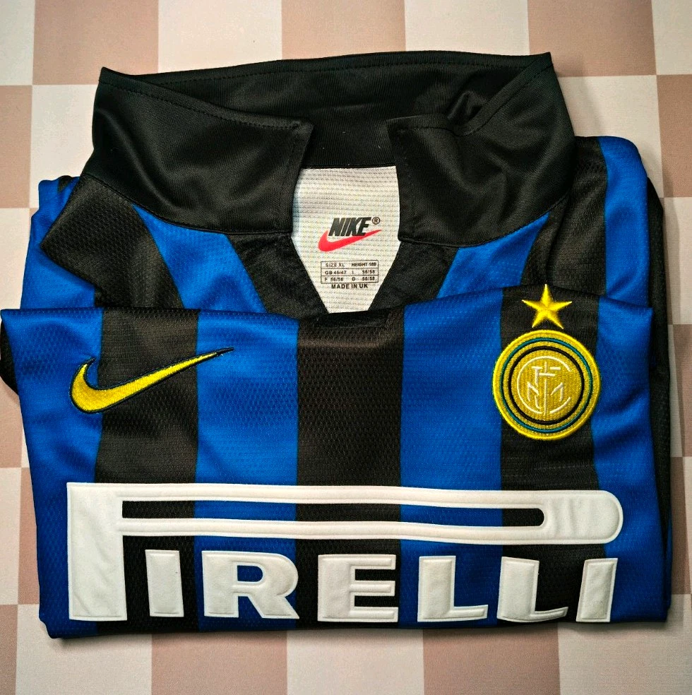 25+ Pirelli Jersey Indiana International Club Soccer Fan Apparel