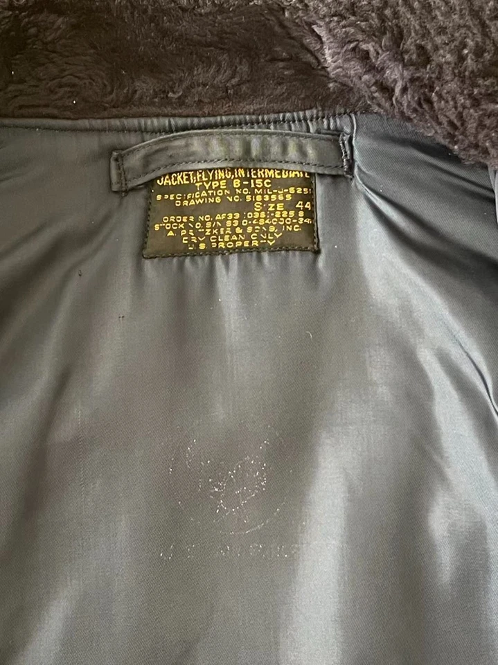 ORIGINAL US AIR FORCE B-15C FLYING JACKET, SIZE 44 - Image 2 of 3