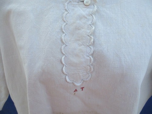 Chemise ancienne N°185 de femme grand mère en lin très bon état nuit robe - Photo 5/7