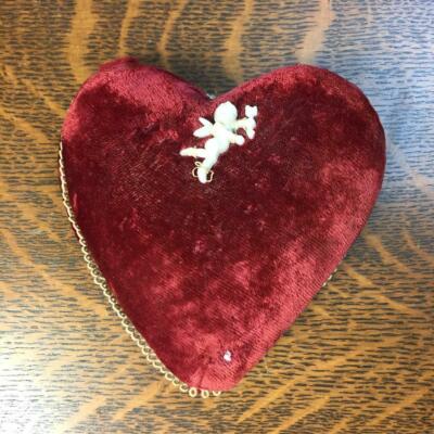 アンティーク雑貨 Shabby heart cushion decoration. Lot of 4 Antique Vintage Large Handmade Heart Shaped Pin