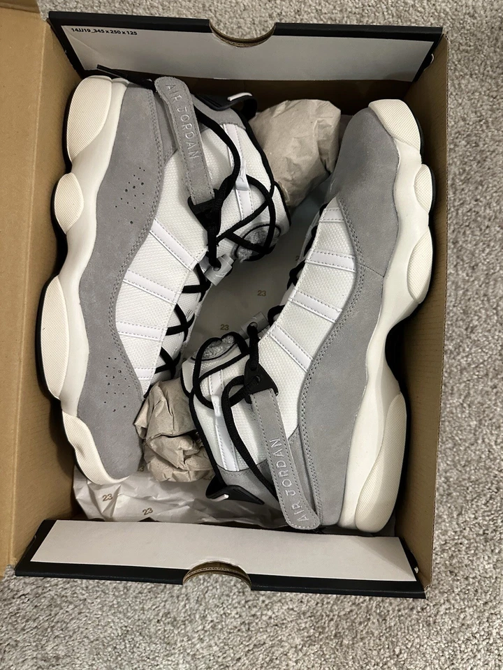 NIKE JORDAN 6 ANILLOS GRIS HUMO CLARO-BLANCO-NEGRO-VELA TALLA 11 [FJ4650-077] Foto 4 de 4