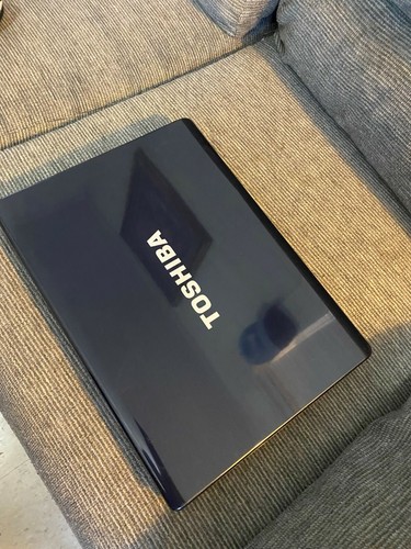 Toshiba satellite L305-S5896(Intel Pentium/4GB/160GB/Win7/Office07)-Great Shape - Picture 9 of 12