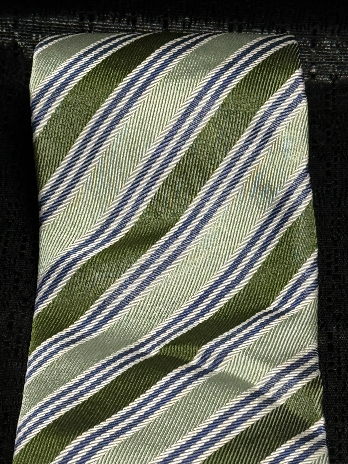Picture 2 of 7