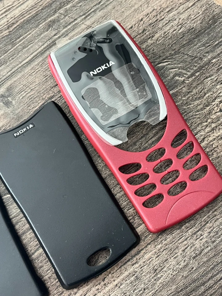 Nokia 8210 Housing Cover Red - Image 4 of 4