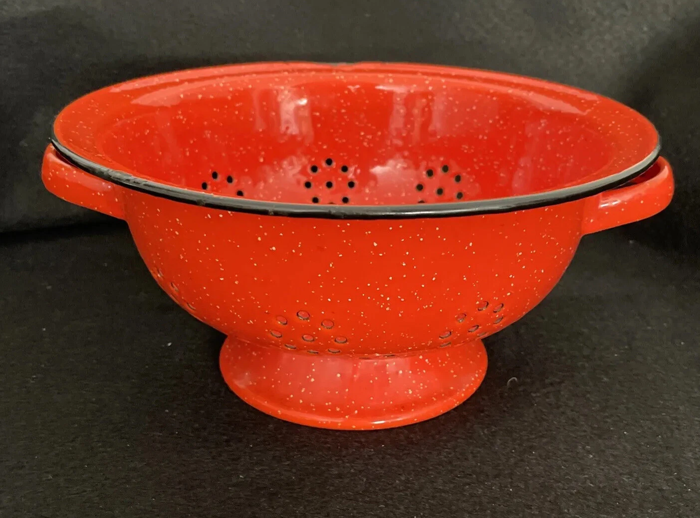 Vtg Red Enamel Colander/Strainer White Speckles Footed w/ Handles Cottagecore