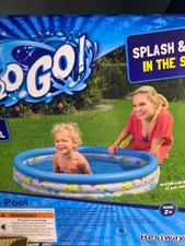 H2ogo coral pool Coral kids pool 40.2 in X40.2 in X 9.8 in color Blue
