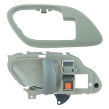 TRQ DHA35347 Interior Door Handle & Bezel Set For Chevy Tahoe 95-00 Left Front