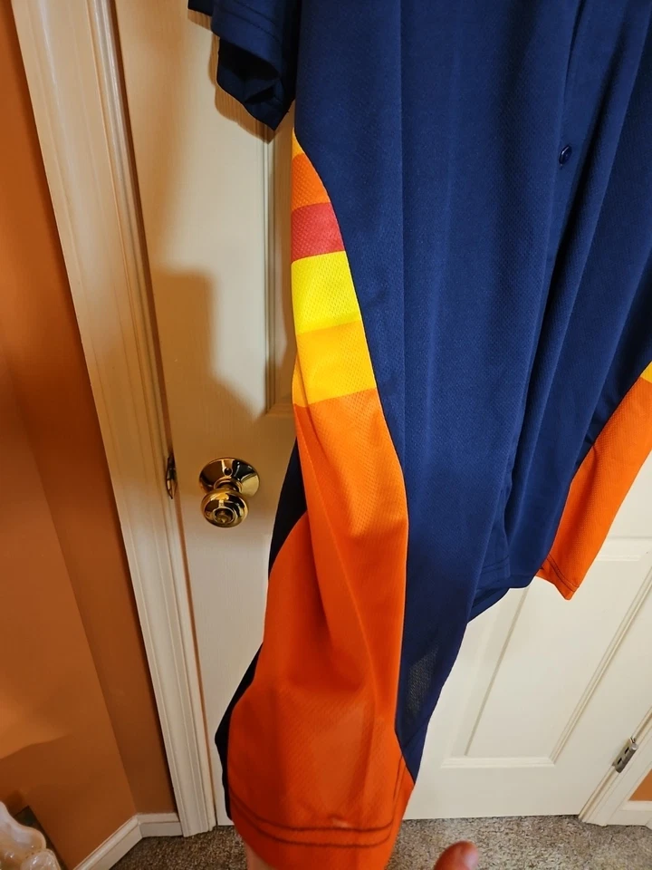 Mens Houston Astros Jose Altuve 2017 World Series Jersey Size XL - Image 4 of 4