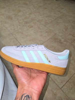 adidas Handball Spezial Suede Gray/Light Blue Gum Low Top Sneakers JS1750 Sz 5