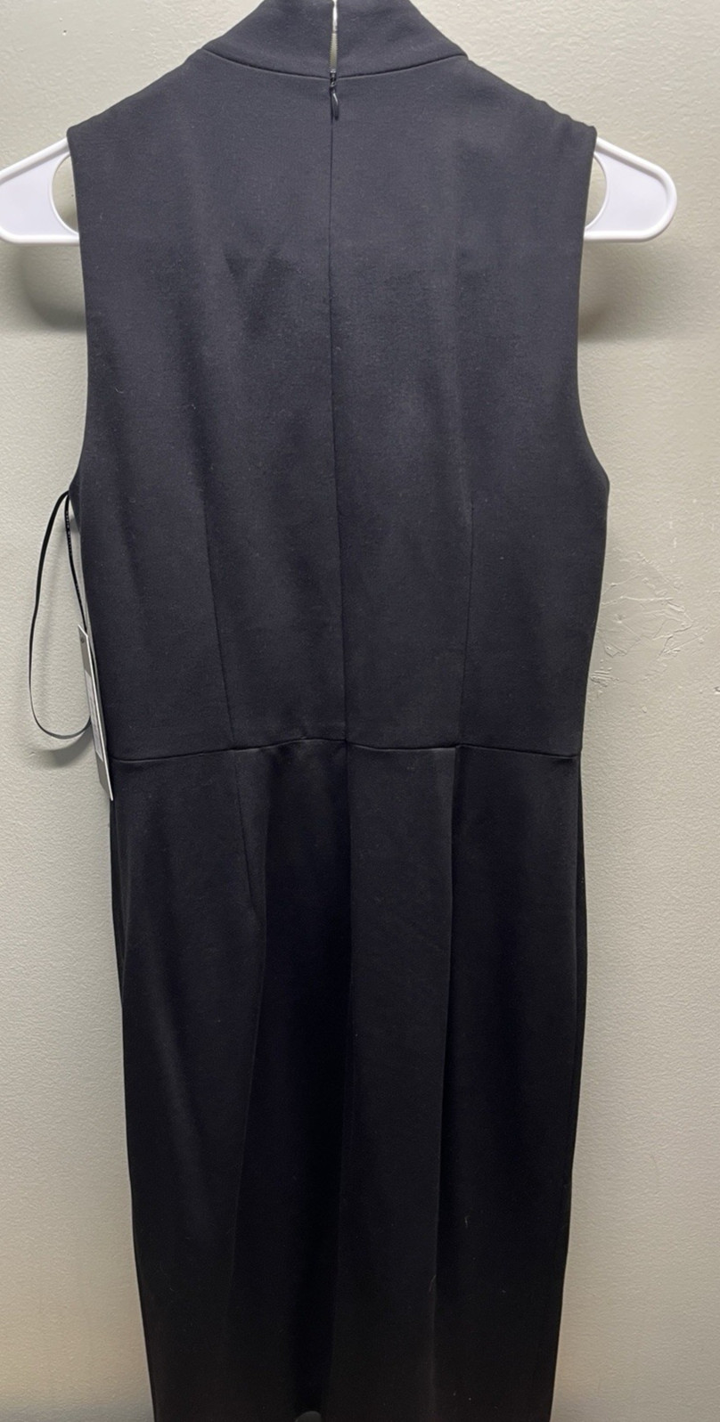 David Meister dress womens size 6 black sheath beaded neck Retails 395. New!