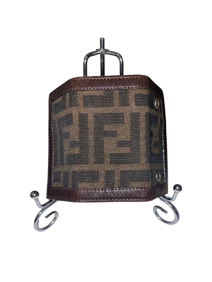 Auténtico llavero Fendi 6 Foto 4 de 4