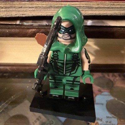 Custom Green Arrow Mini figure
