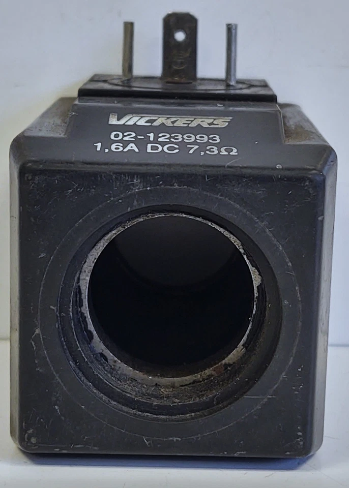 Vickers 02-123993 120V 1.6A 7.32Ω Coil - Image 4 of 4