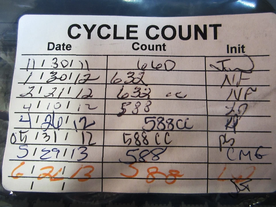 Conector de prensado miniatura Hirose DF13-5P-1,25 V (20) 5 posiciones 1,25 mm 588 piezas Foto 4 de 4