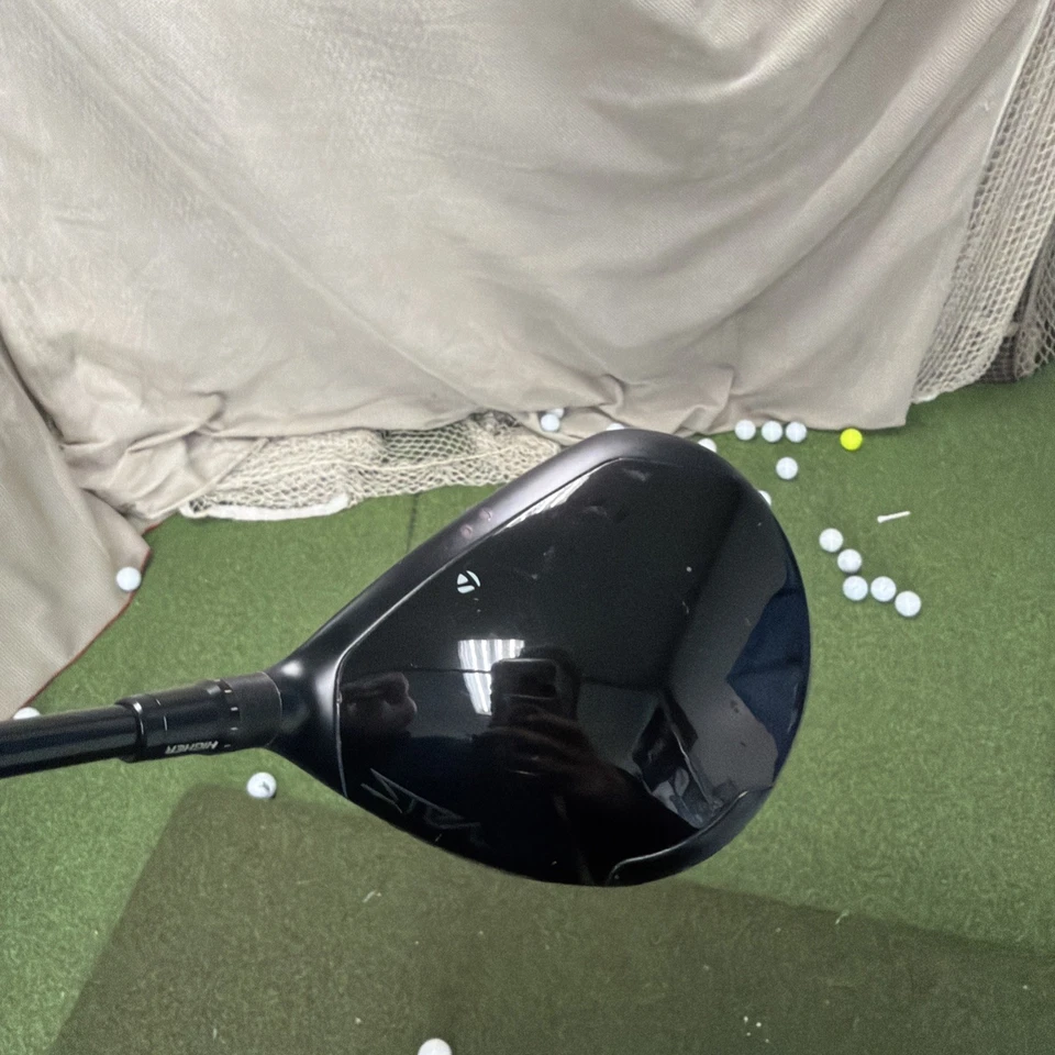 Taylormade Stealth 2 Plus Titanium 3 Wood 15* RH HZRDUS SMOKE 6.0 60G Stiff - Image 3 of 4