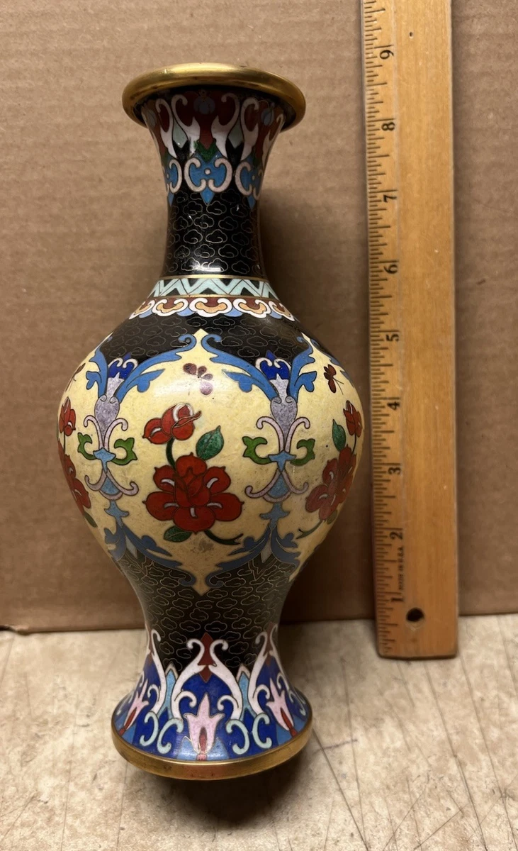 25+ Vintage Original 1900-1940 Antique Chinese Vases for sale
