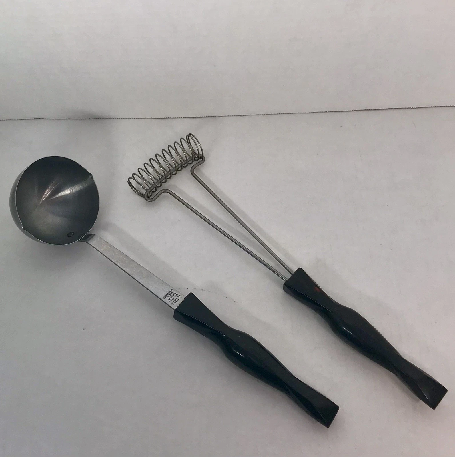 Cutco Ladle 1715 And Whisk/Wisk 1714 Brown Handle Kitchen Serving Vintage