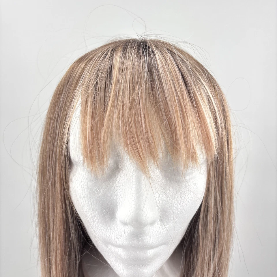 Peluca Chelsea Smith Coronas Isabella Recta Albaricoque Parte en T Larga Foto 3 de 4