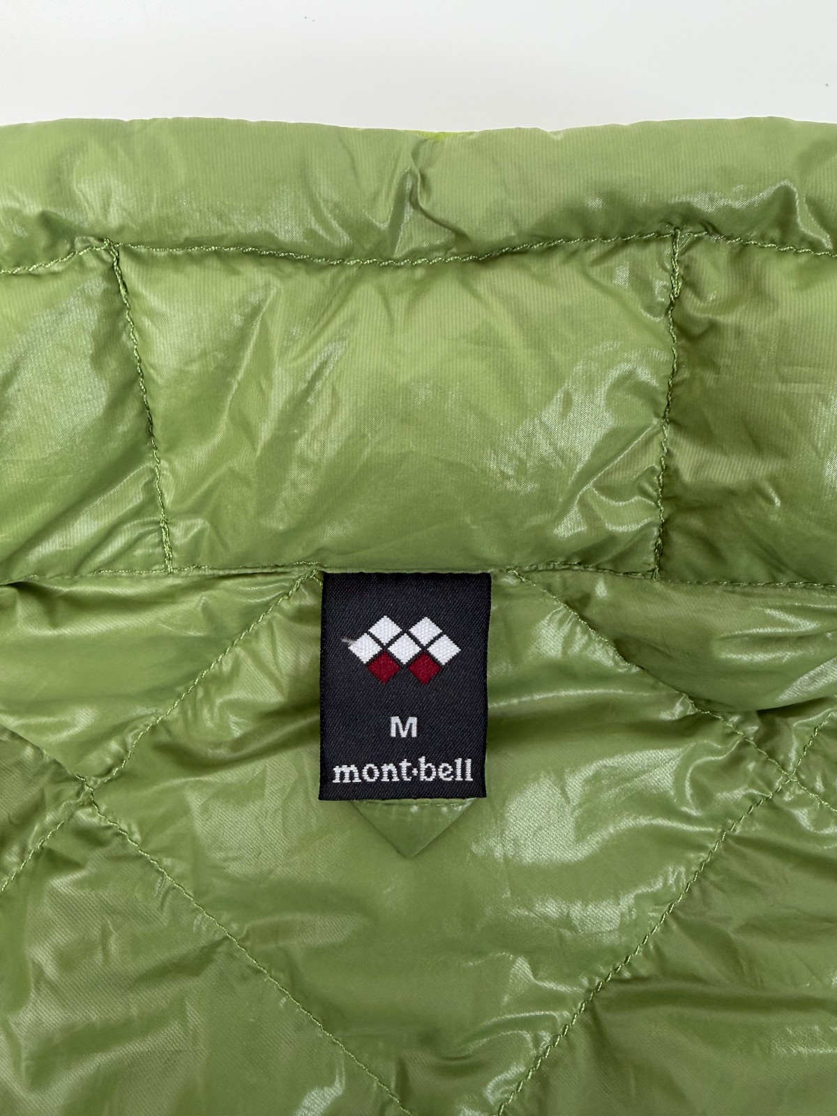 Montbell Micro Down Ultralight Packable Jacket Gr… - image 3