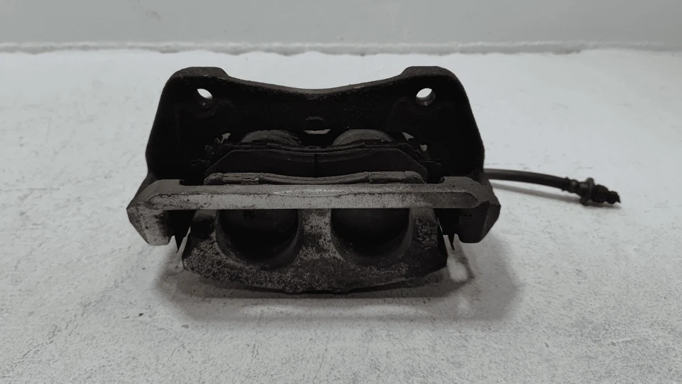 Pinza de freno delantera izquierda lado conductor ACURA MDX 2016-2021 OEM Foto 4 de 4