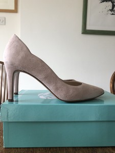 pale pink suede court shoes