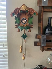 VINTAGE CUCKOO CLOCK ROYAL LADY BIRD WORKING