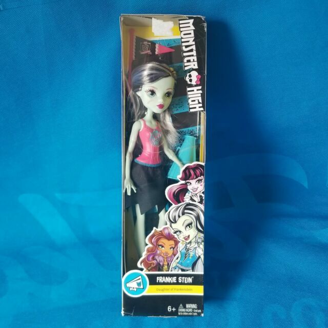 monster high cheerleader