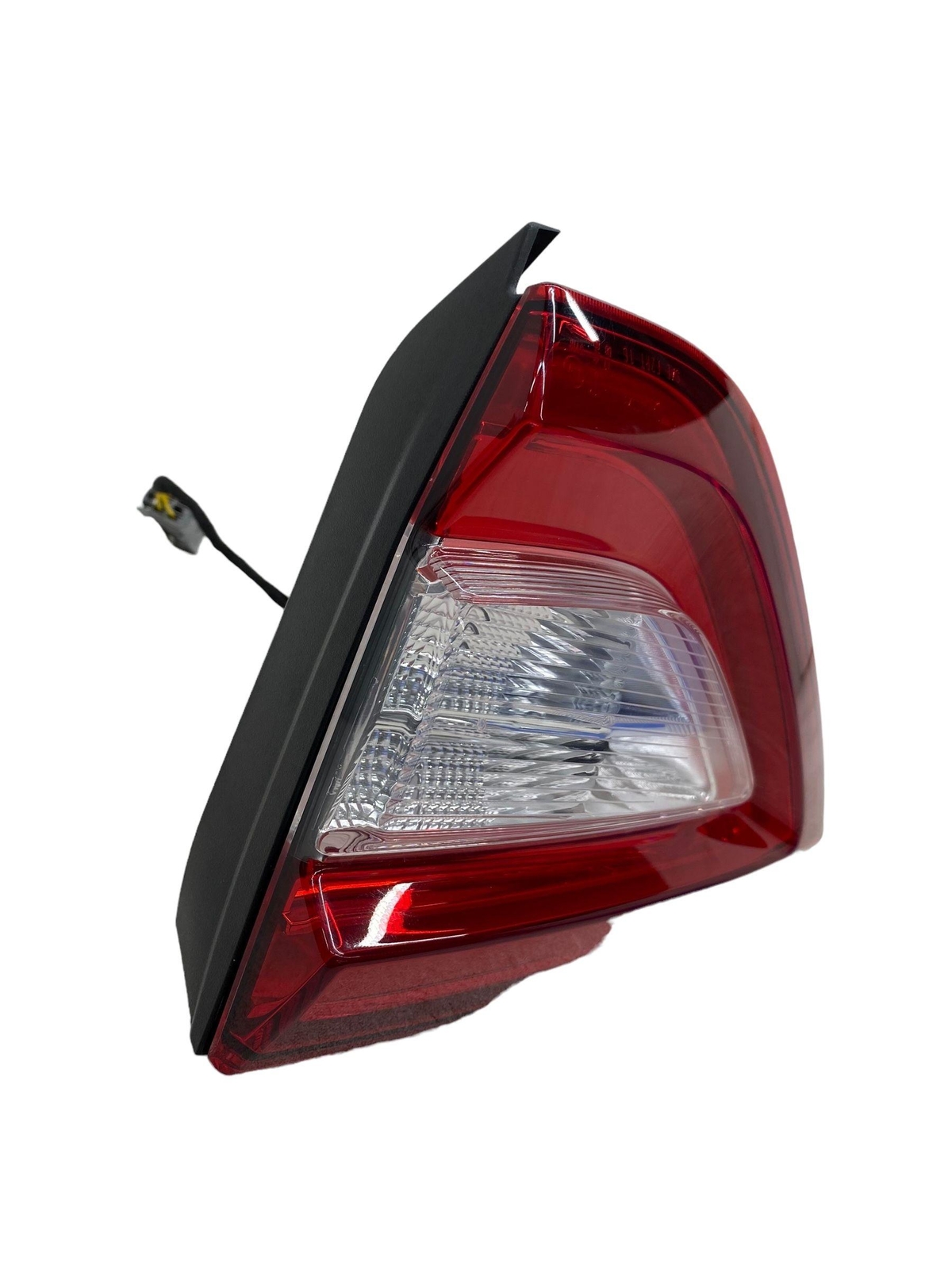 2017-2020 MASERATI LEVANTE REAR RIGHT TAILGATE MOUNTED BRAKE LIGHT TAIL LAMP