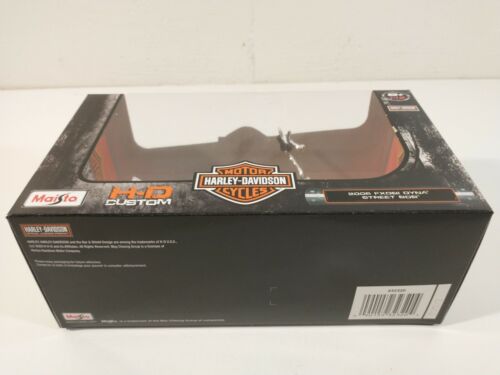 Maisto 2006 FXDBI Dyna Street Bob Harley Davidson 1:12 Model - Picture 3 of 9