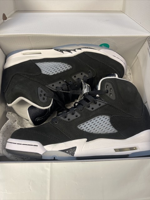 Size 4Y - Jordan 5 Retro Oreo 