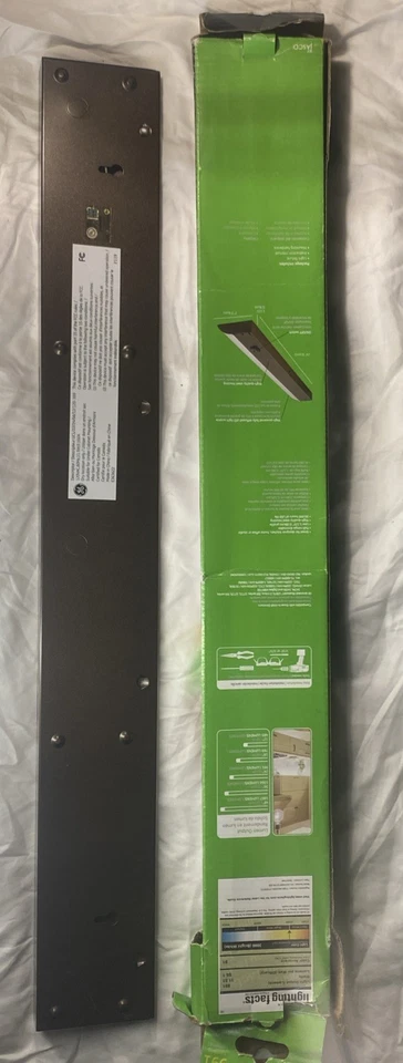 Лот из 2 светодиодных прямых проводов GE с регулируемой яркостью для подсветки под шкаф полированная маслом бронза 24 дюйма - Изображение 2 из 4