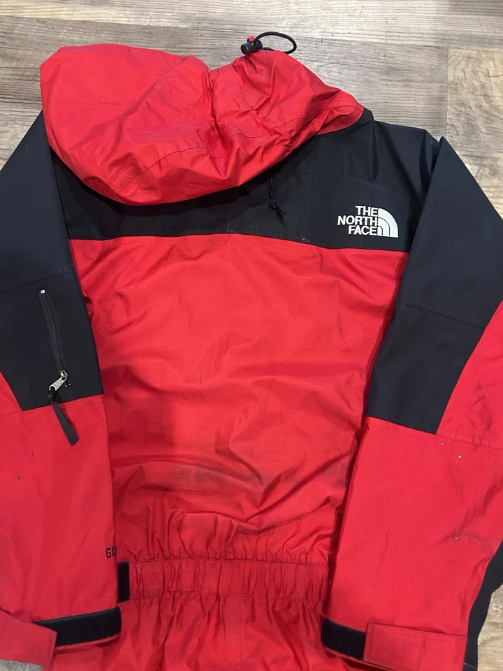 The North Face Gore Tex Snow Ski Wind Jump Suit Size M Red Black One Piece *READ - Image 2 of 4