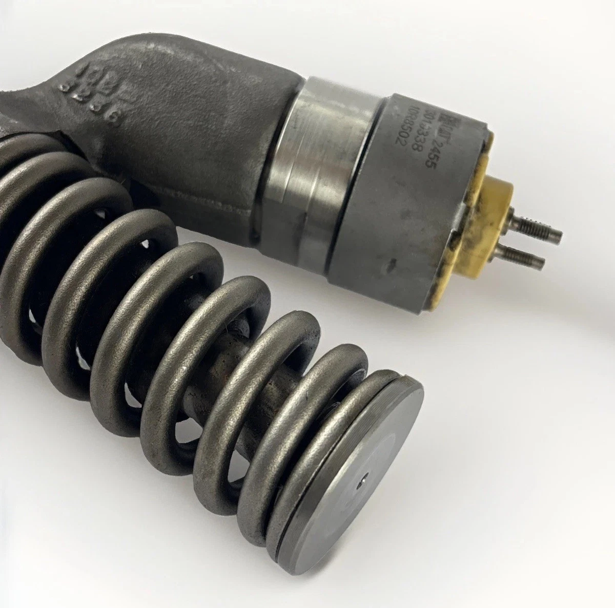 Caterpillar CAT 10R-8502 Fuel Injector Diesel 3019338 2455 Used OEM photo 4