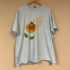 Light Blue Sunflower Butterfly T-Shirt Womens 2XL Paw Prints Oversized Tee