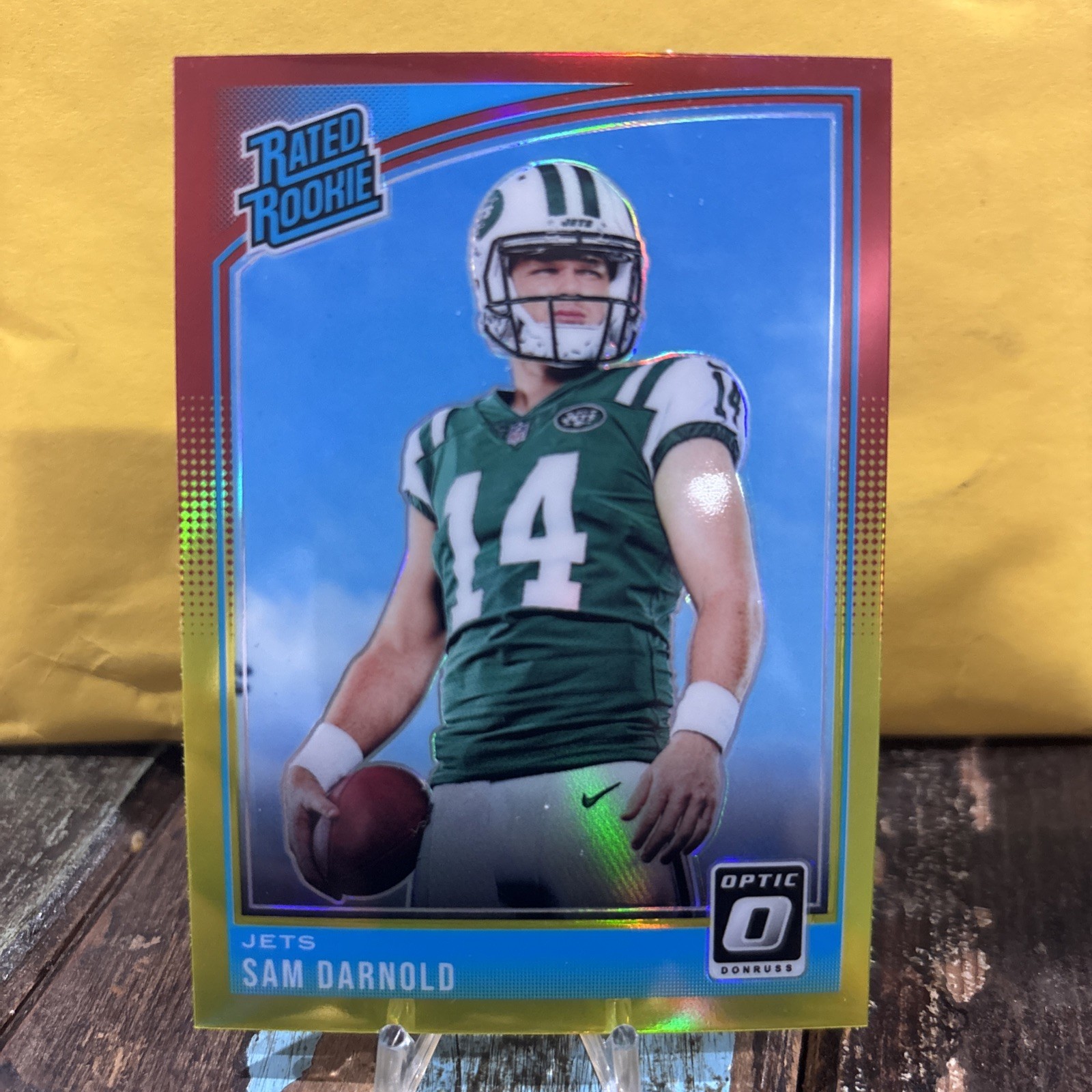 2018 Donruss Optic Rated Red & Yellow Prizm Sam Darnold #151 Rookie RC 