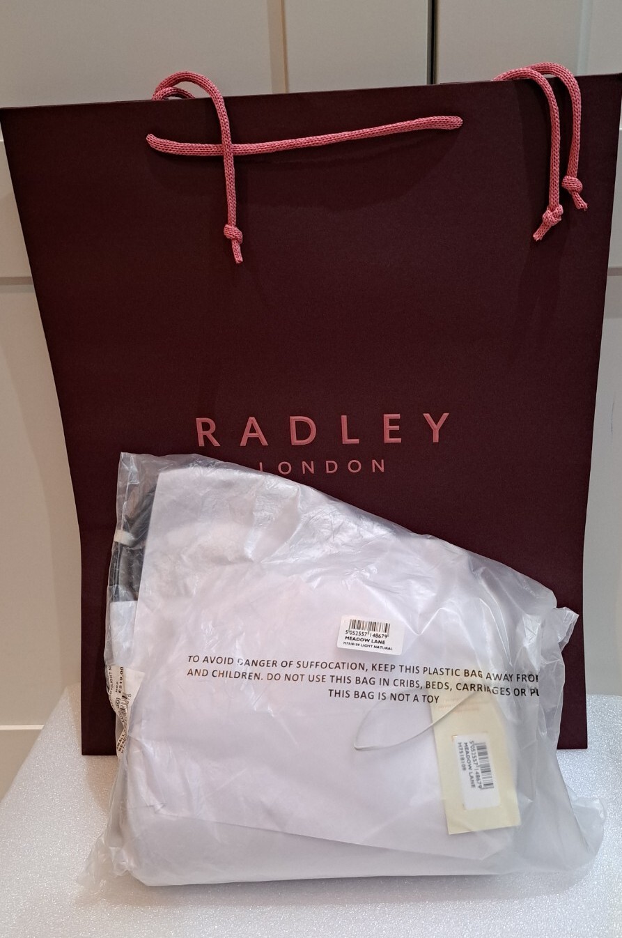 Radley Beautiful Leather Crossbody Bag New With Tags!! Rrp £219!! Mothers Day? image 2