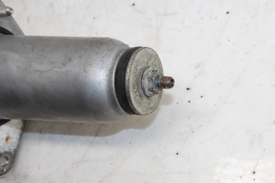 Amortiguador trasero derecho Mazda MX-5 Miata 2006-2008 N12128700 OEM Foto 2 de 4